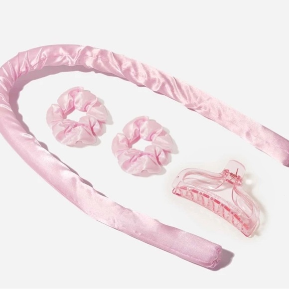 heatless curls - Picture 3 of 6